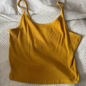 WILD FABLE crop tank🤍🤍(NEVER WORN)